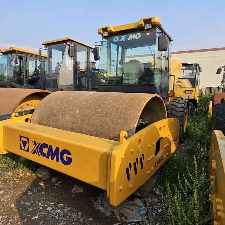 XCMG XS223J