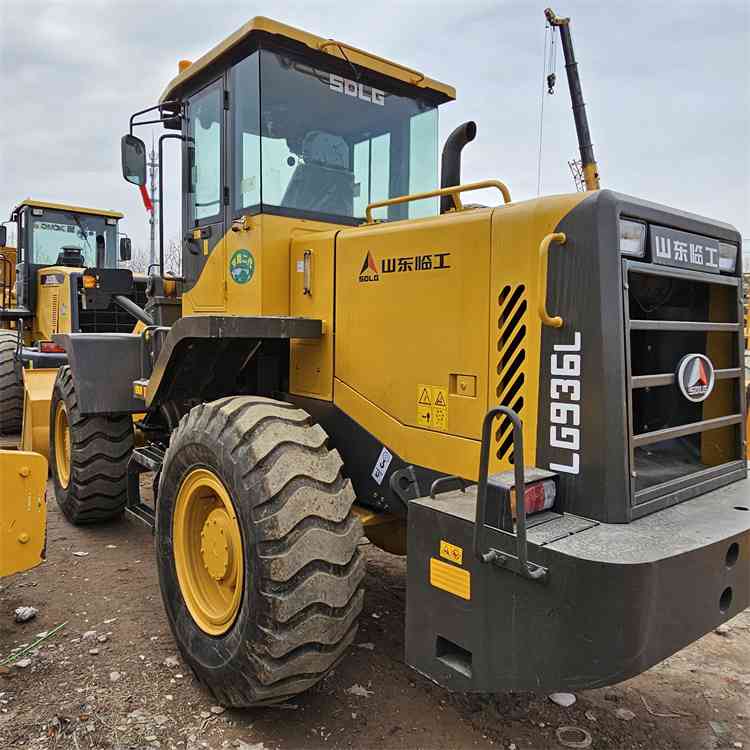 SDLG LG936L
