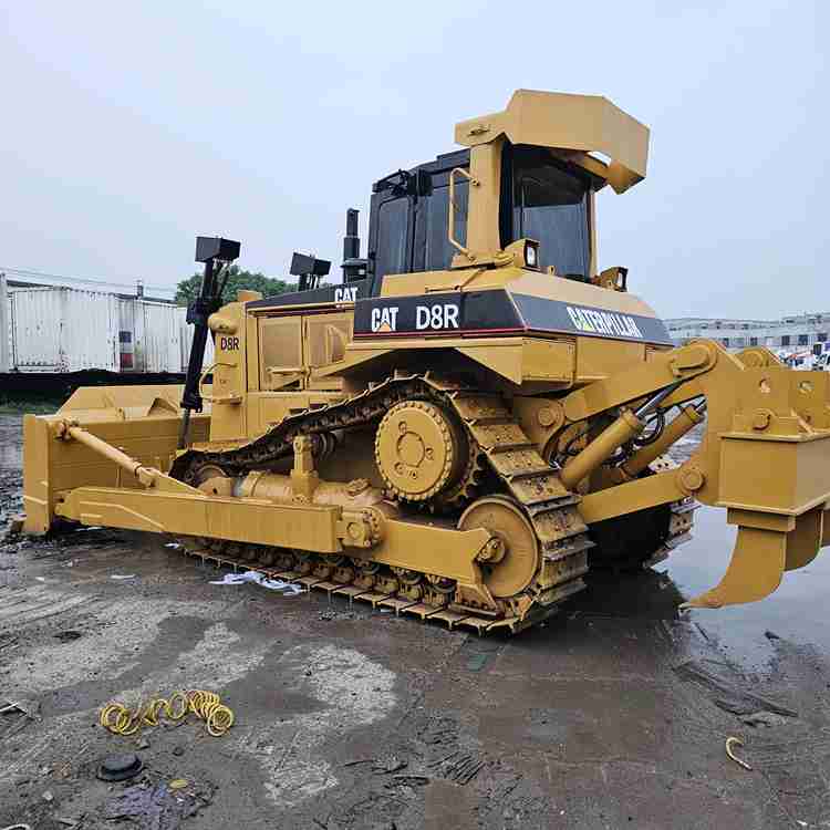 CAT D8R