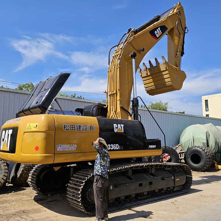 CAT 336D2L